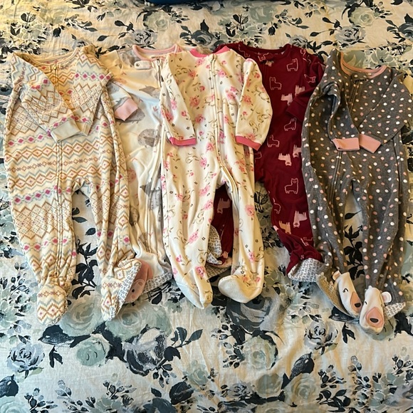 5pc Footie Zip-up Pajama bundle -Sz 24m - Picture 1 of 9